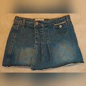 Vtg Levi's Signature Pleated Micro Mini Skirt w Wrap & Mini Shorts Underneath